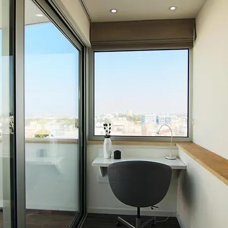 Phaedrus Living: Luxury 501 Nicosia